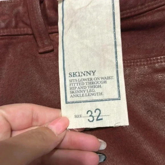 Banana Republic Skinny Jeans Women's 32 Burgundy Coated Mid Rise Ankle NWT - Picture 4 of 6